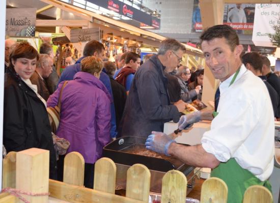 Dégustation de Produits "SALERS" sur le stand du GSE